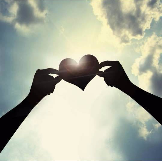 pic heart hands